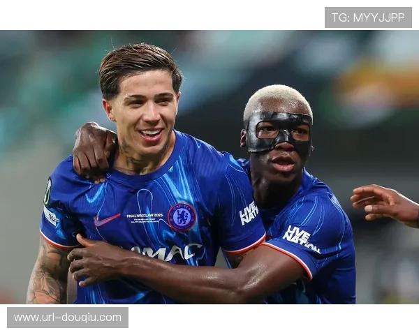 切尔西中场凯塞多直红停赛,球队中场排兵布阵受影响