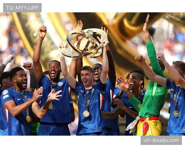 帕尔默伤愈复出助攻，切尔西中场创造力得到提升