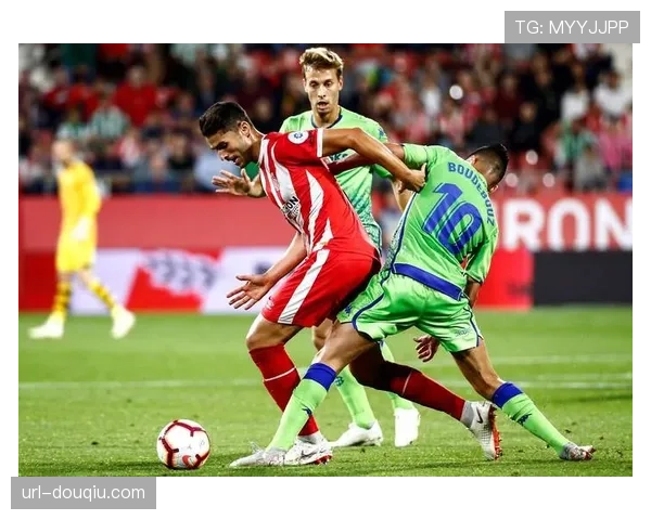 保级关键战：莱万特对阵赫罗纳，副班长寻求赛季转折